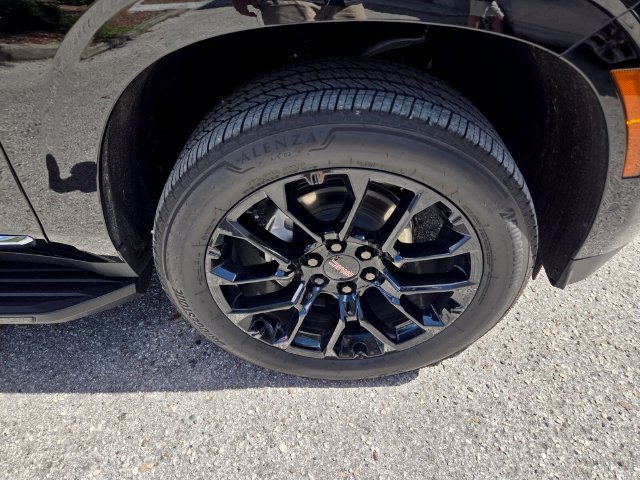 Certified Used 2026 Onyx Black GMC Elevation image 18