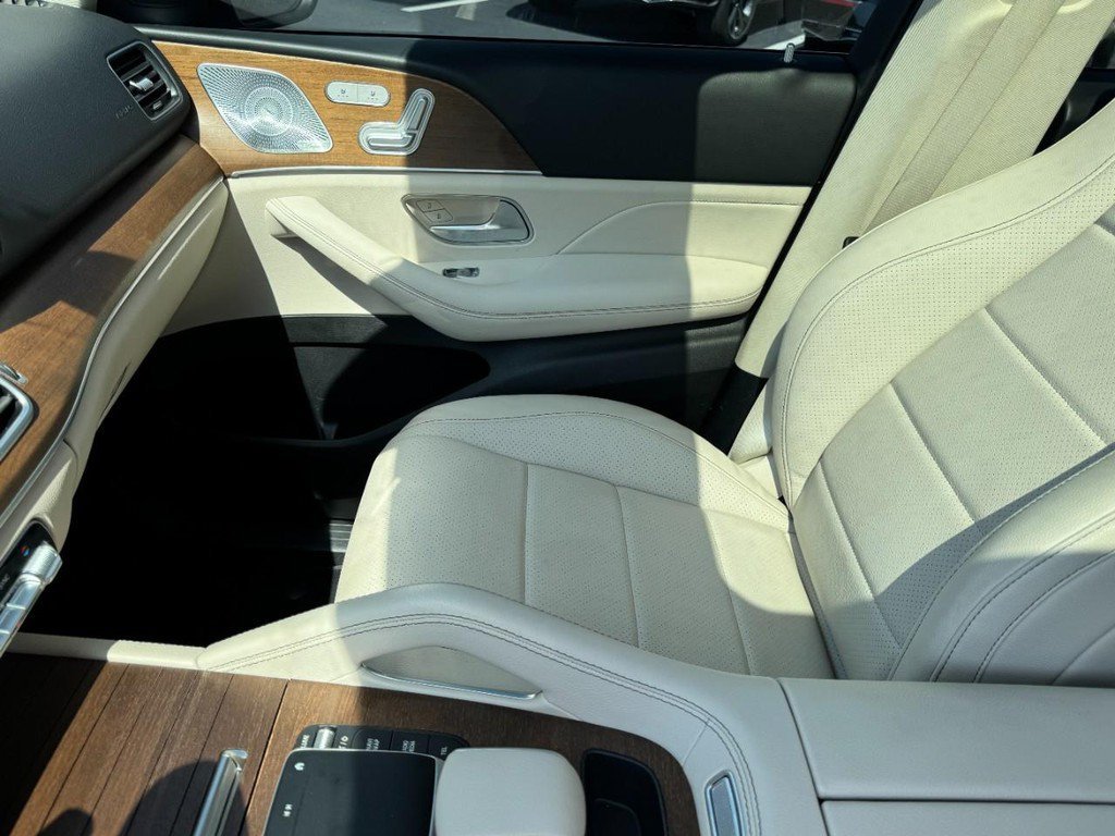Used 2022 Polar White Mercedes-Benz GLE 450 image 14