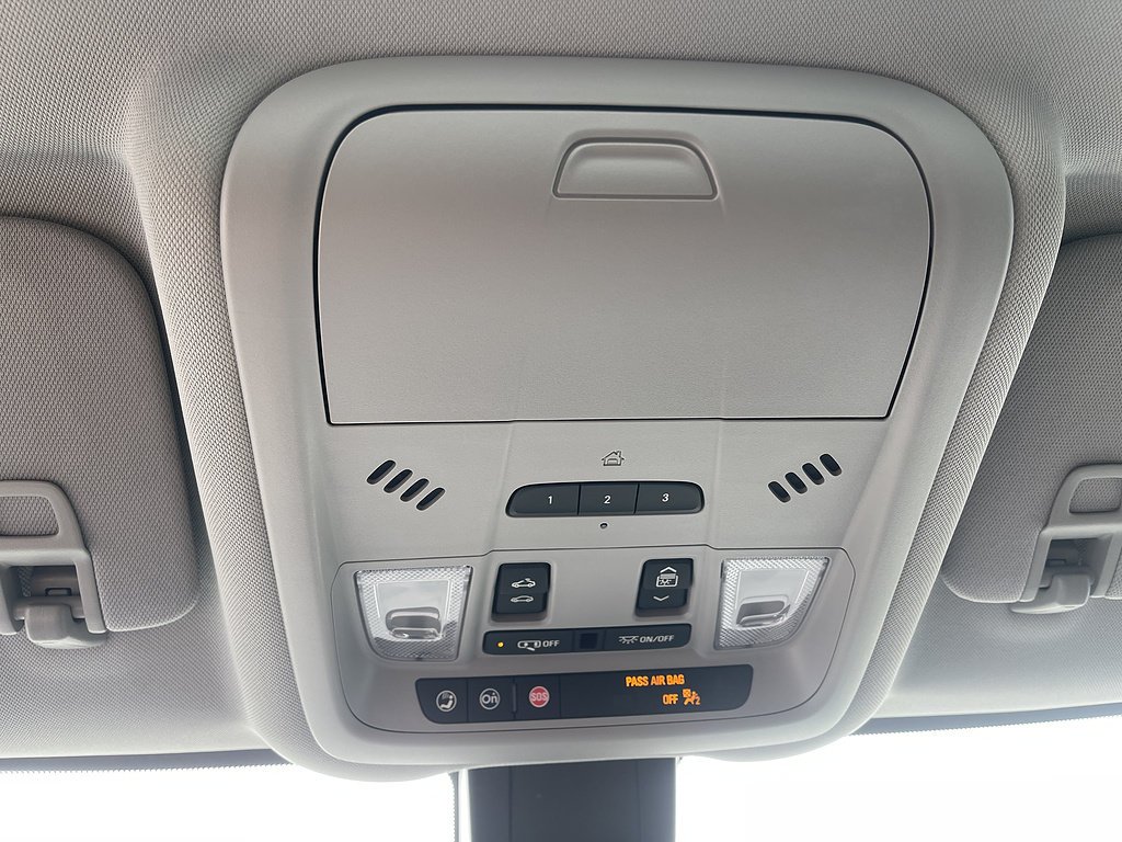 2024 Chevrolet Equinox Premier - Photo 29