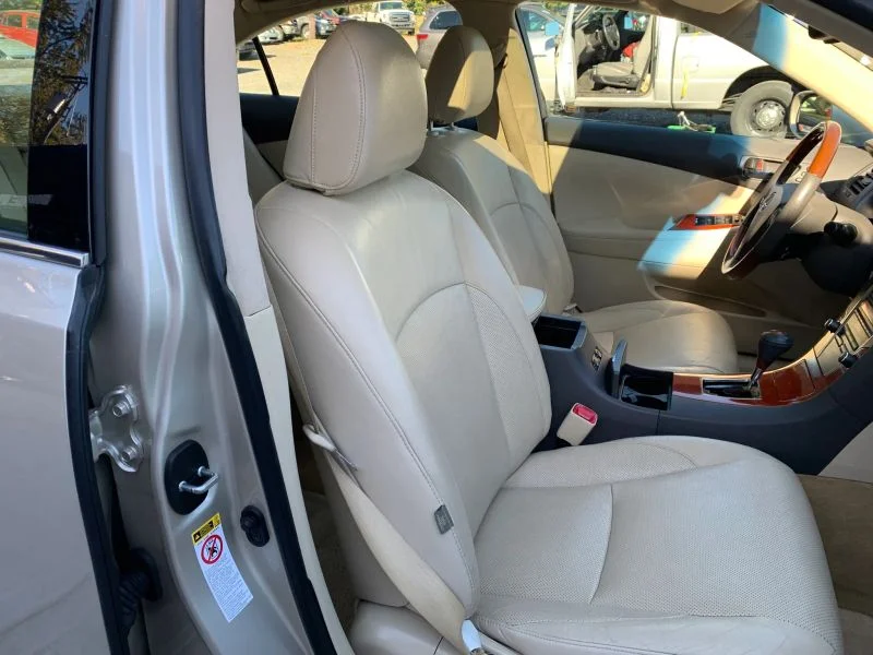 Used 2011 Gold Lexus ES 350 Sedan 4D image 43