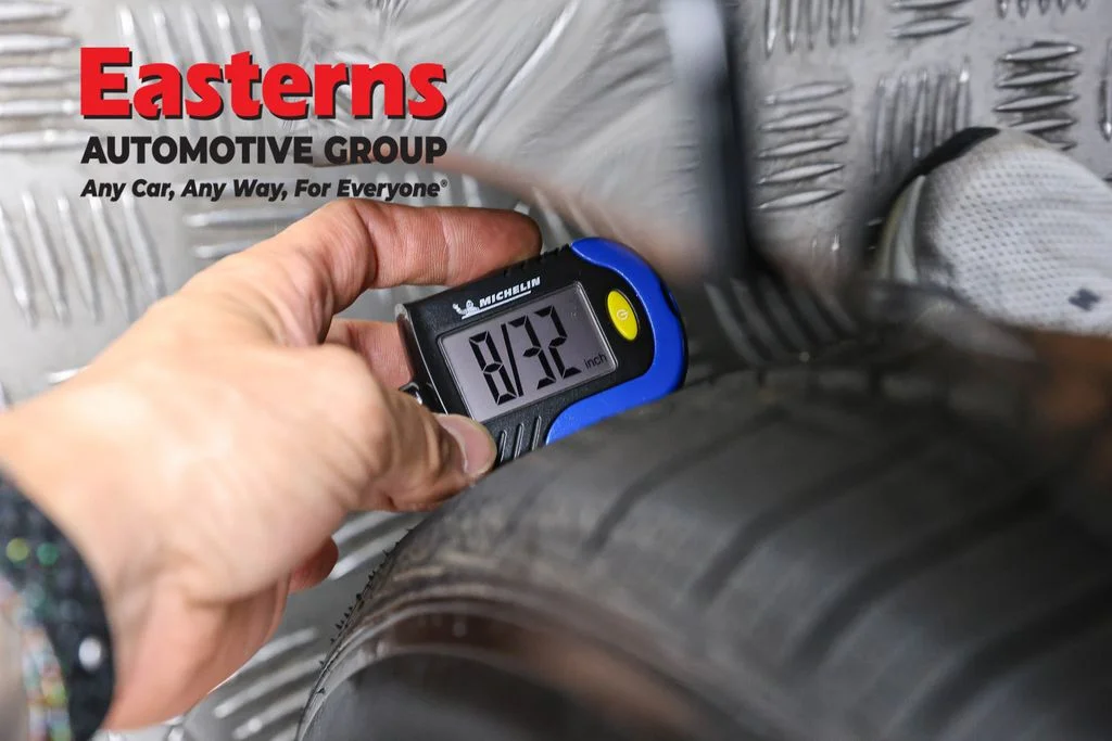 Used 2023 Black Nissan 2.5 SV image 28
