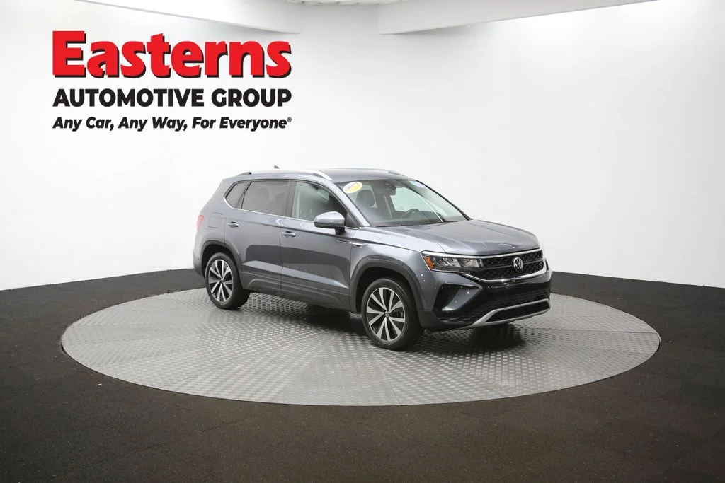 Used 2023 Gray Volkswagen 1.5T SE image 48