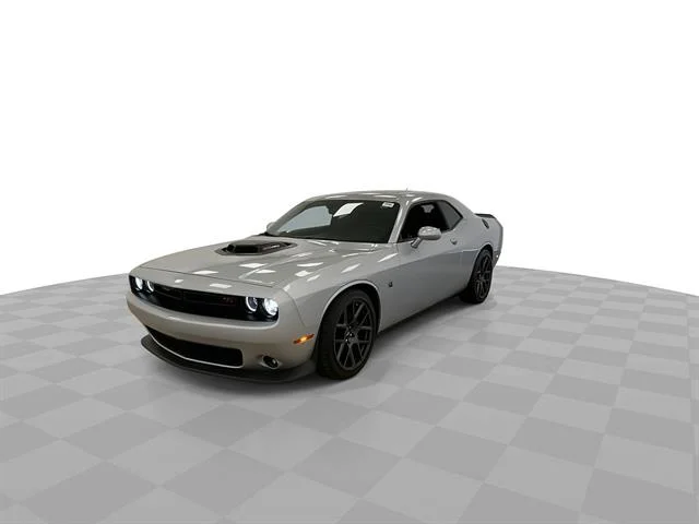 Certified Used 2019 Triple Nickel Clear Coat Dodge R/T Scat Pack image 5