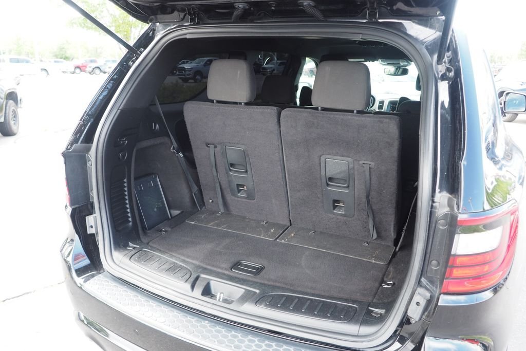 Used 2019 Black Dodge SXT Plus image 17