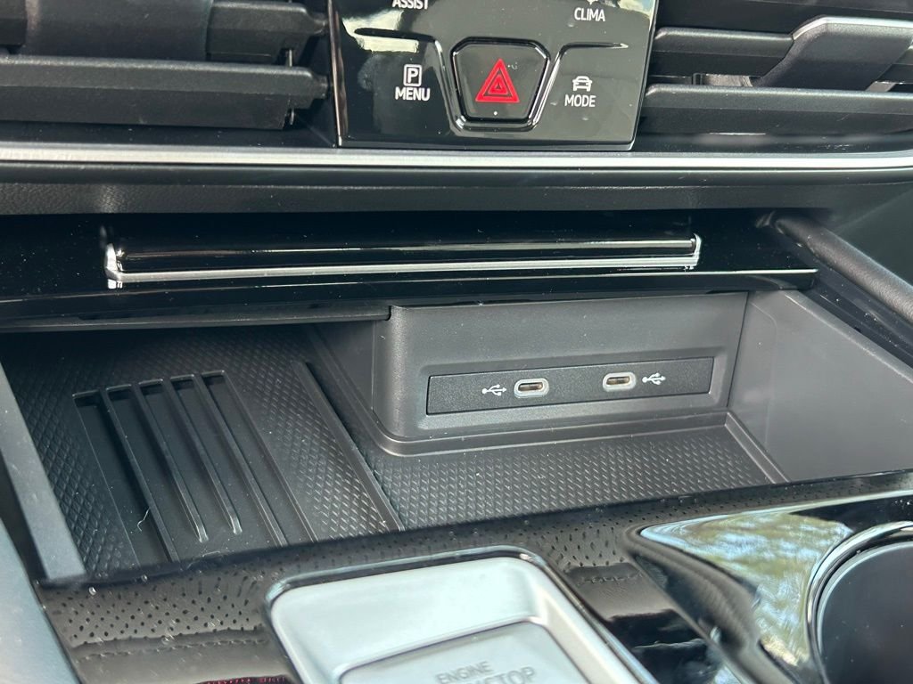 2026 Volkswagen Atlas Cross Sport SEL Premium R-LINE - Photo 33