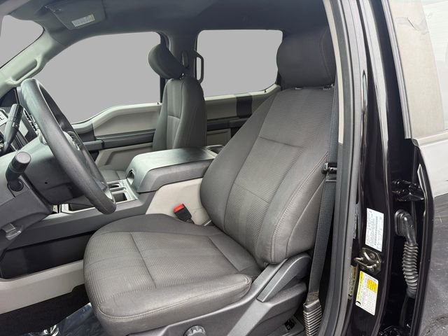 Used 2019  Ford XL image 13