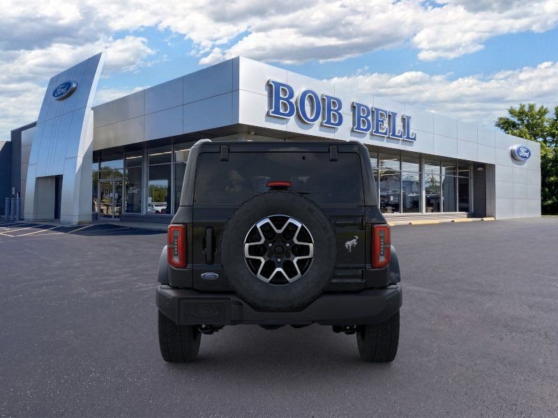 New 2026 Shadow Black Ford Outer Banks® image 5