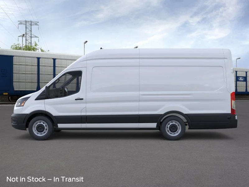 New 2026 Oxford White Ford Base image 3