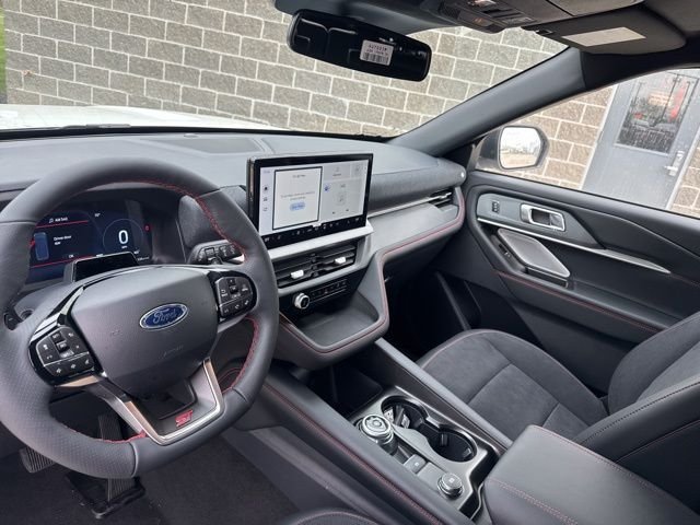 New 2026 Star White Metallic Tri-Coat Ford ST image 19