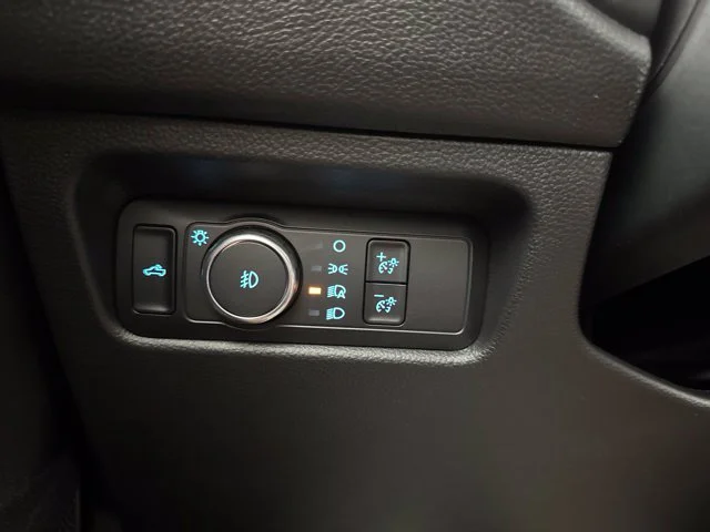 New 2026 Desert Sand Ford XLT image 18