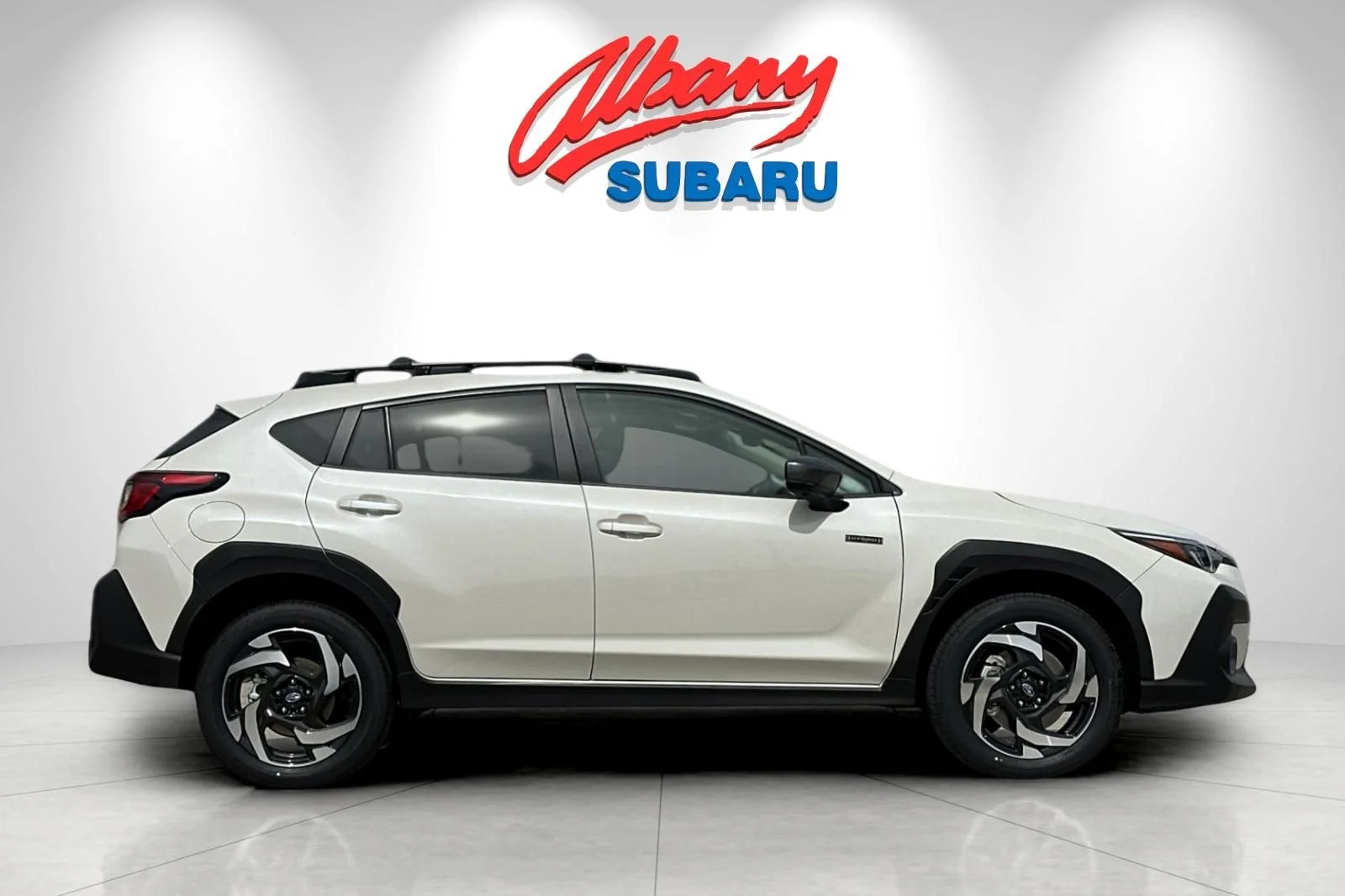 New 2026 CRYSTAL WHITE PEARL Subaru Limited Hybrid image 3