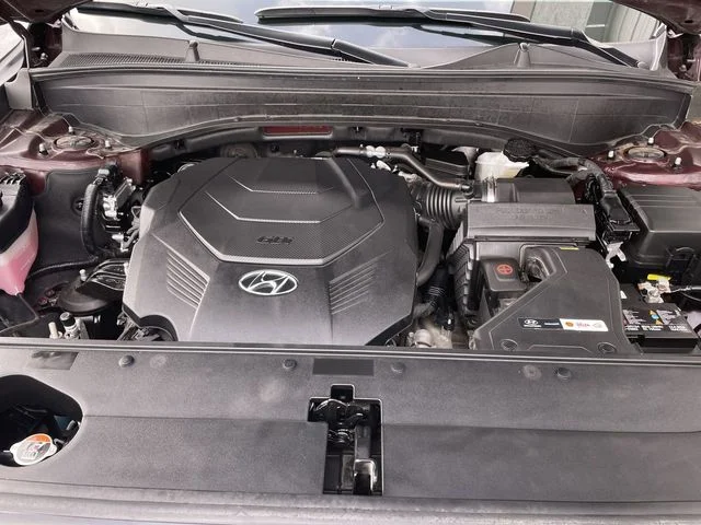 Used 2025 Red Hyundai SEL image 26