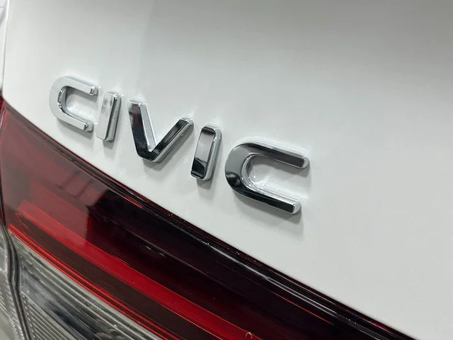 New 2027 Silver Honda LX image 7