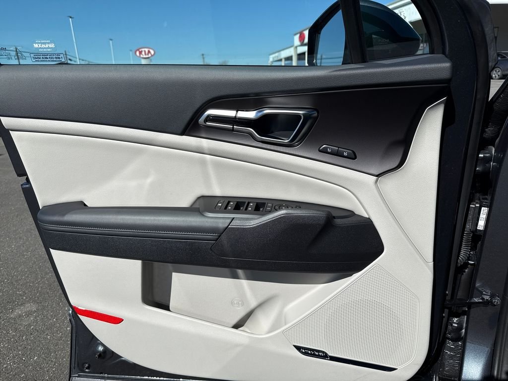 2026 Kia Sportage SX Prestige Hybrid - Photo 17
