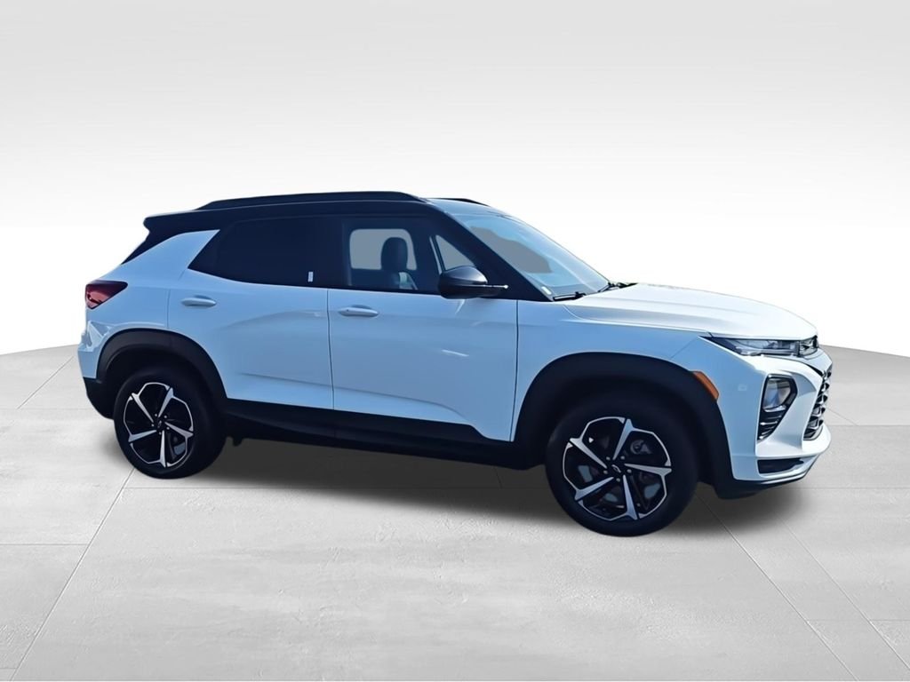 Certified Used 2022 White Chevrolet RS image 9