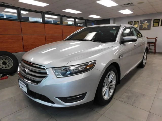 2014 Ford Taurus SEL
