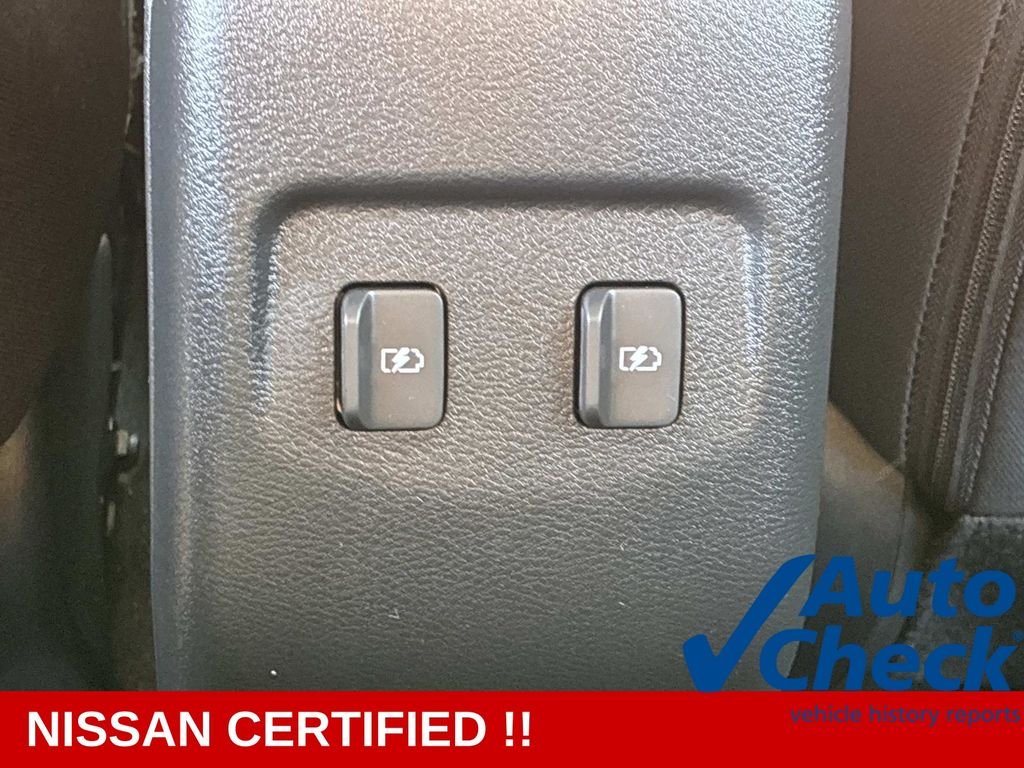 Used 2024 Gray Nissan SV image 15