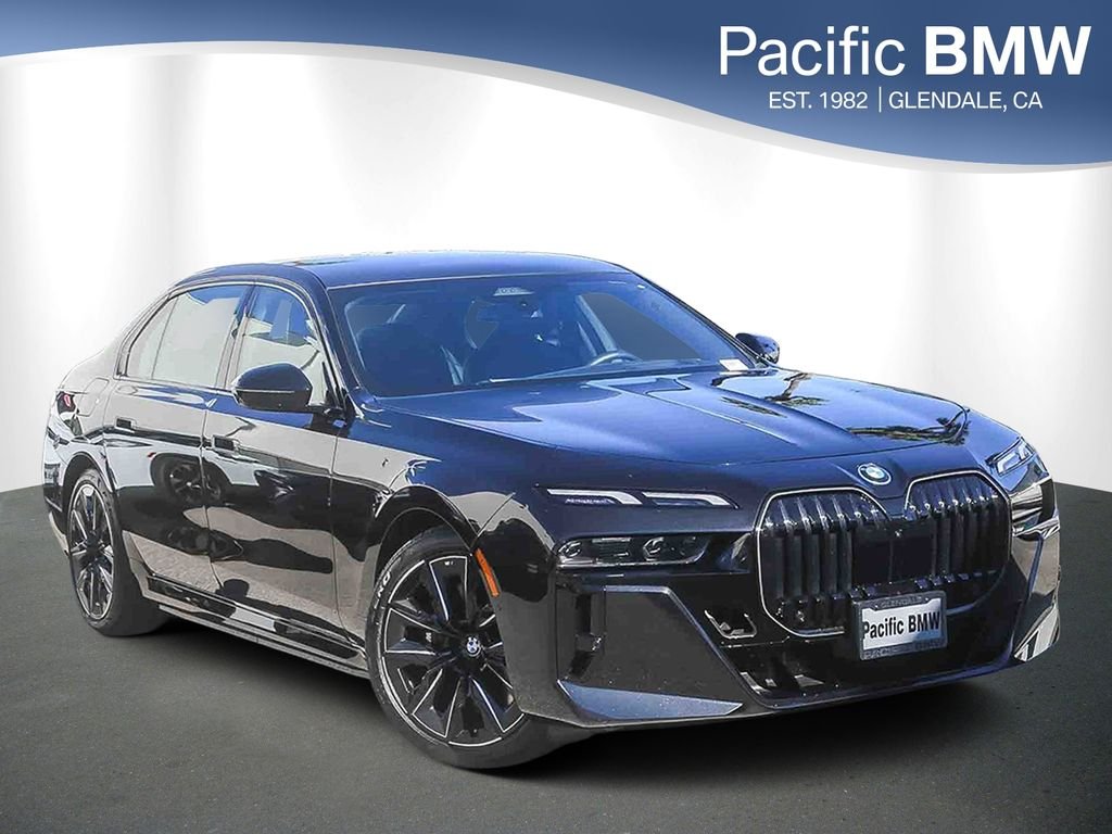 2025 BMW 7 Series 750e xDrive Sedan's photo