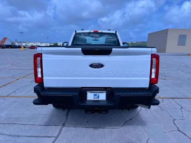 New 2026 OXFORD WHITE Ford XL image 17
