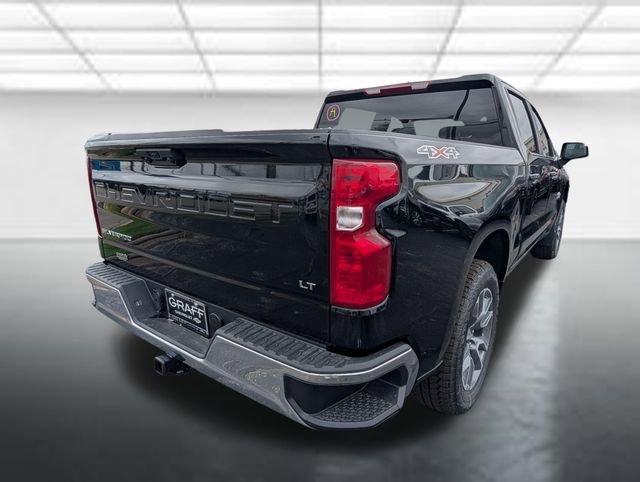 New 2026 Black Chevrolet LT image 29