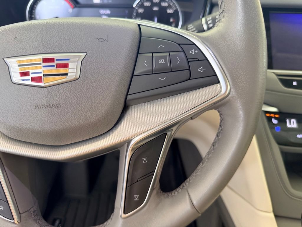 Used 2021 STELLAR BLACK METALLIC Cadillac FWD Premium Luxury image 19