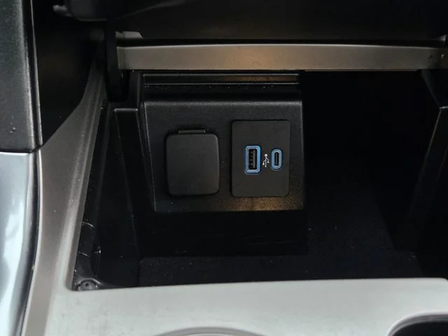 Used 2024 White Ford XLT image 21