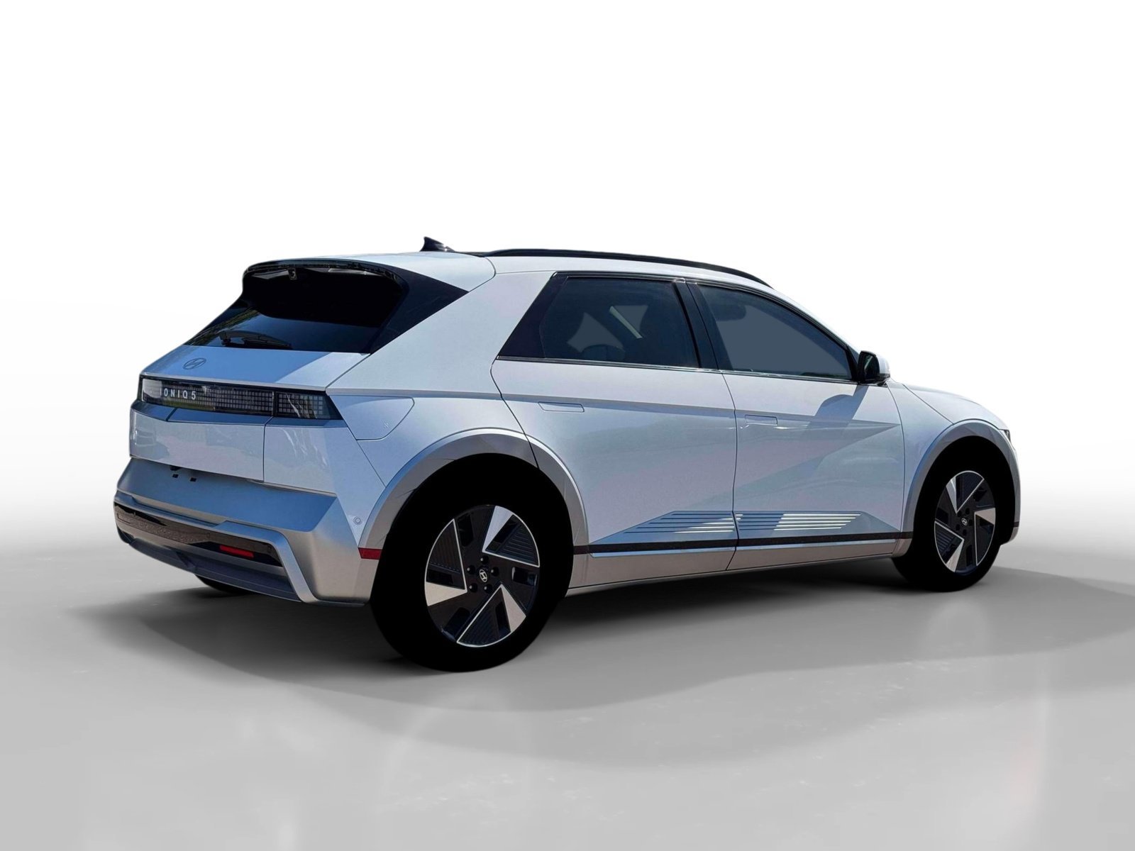 New 2026 Atlas White Hyundai Limited image 8