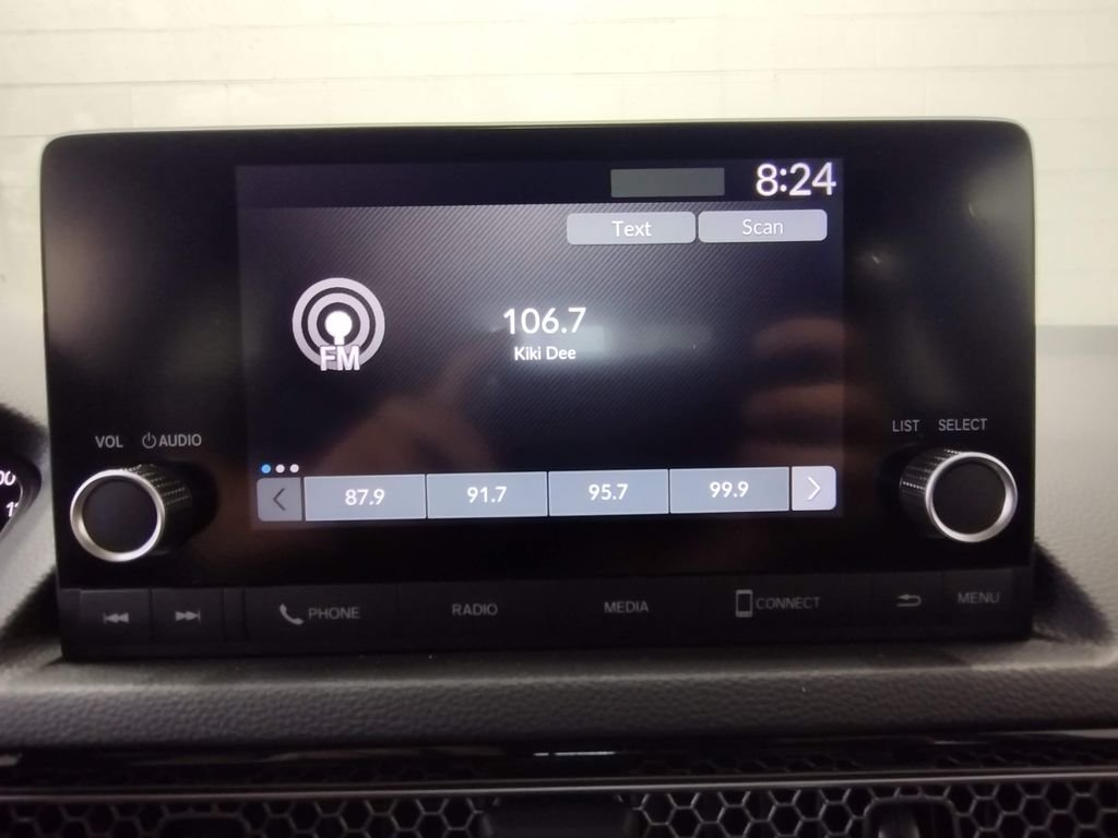 Used 2024 Silver Honda LX image 25
