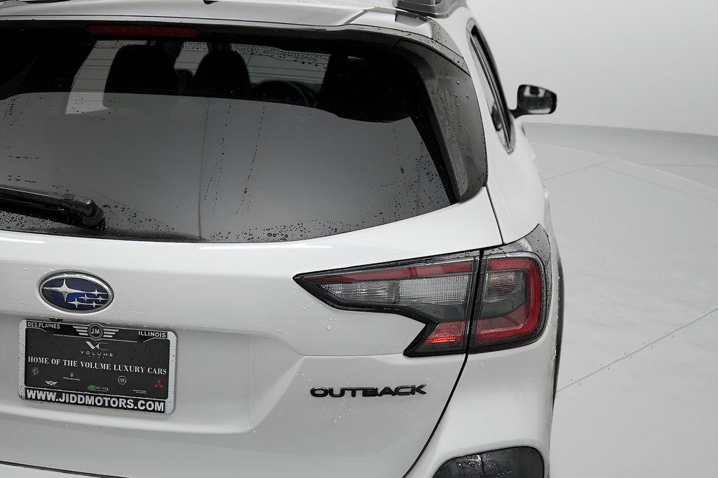 Used 2023 Crystal White Pearl Subaru Onyx Edition image 13