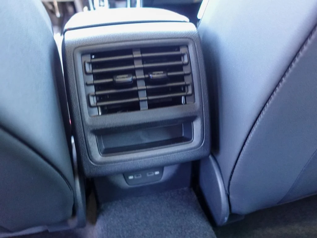 New 2026 Moonstone Gray Volkswagen SE image 24