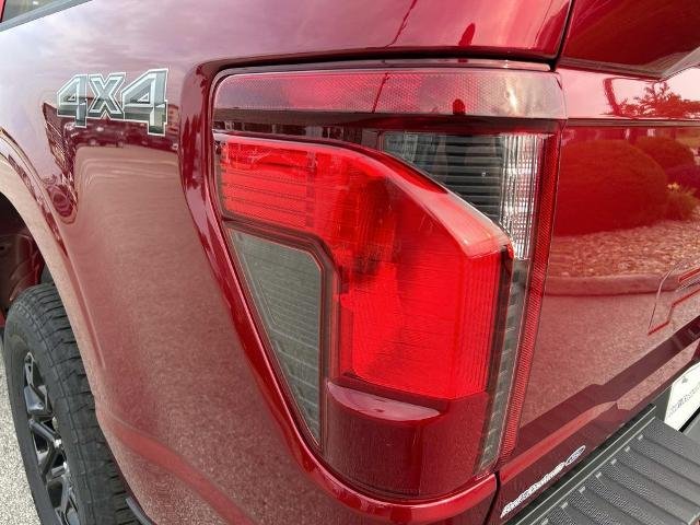 New 2026 Ruby Red Metallic Tinted Clearcoat Ford XLT image 11