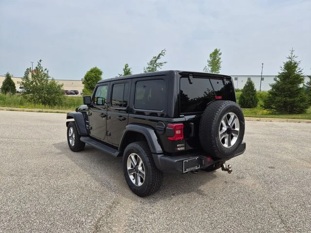 Used 2021 Black Jeep Unlimited Sahara image 8