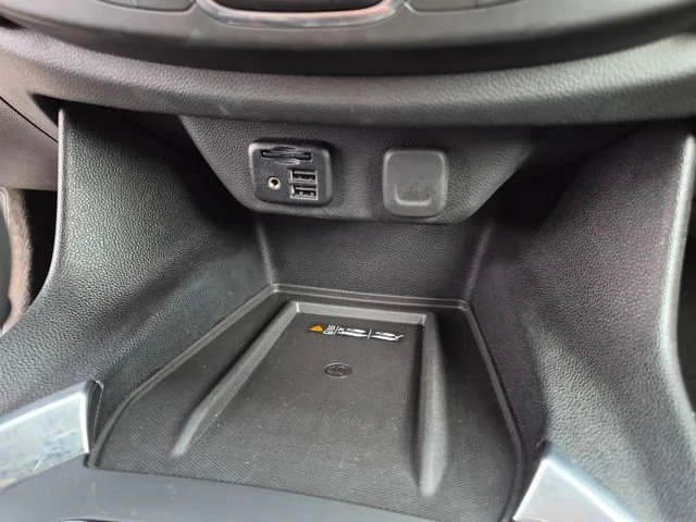 Used 2021 Black Chevrolet Premier image 39