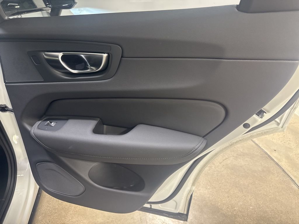2026 Volvo XC60 Ultra - Photo 23
