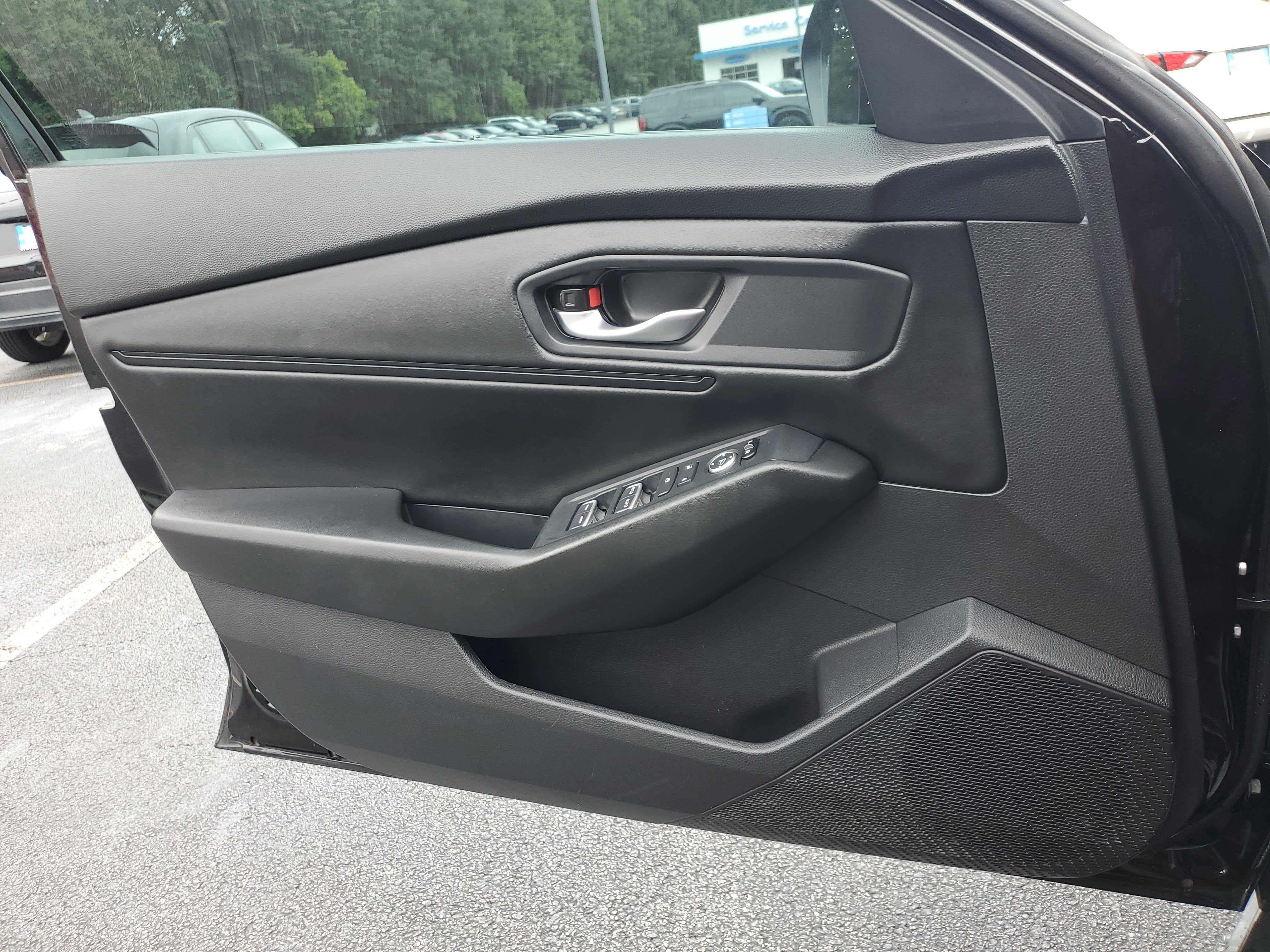 Used 2024  Honda EX image 29