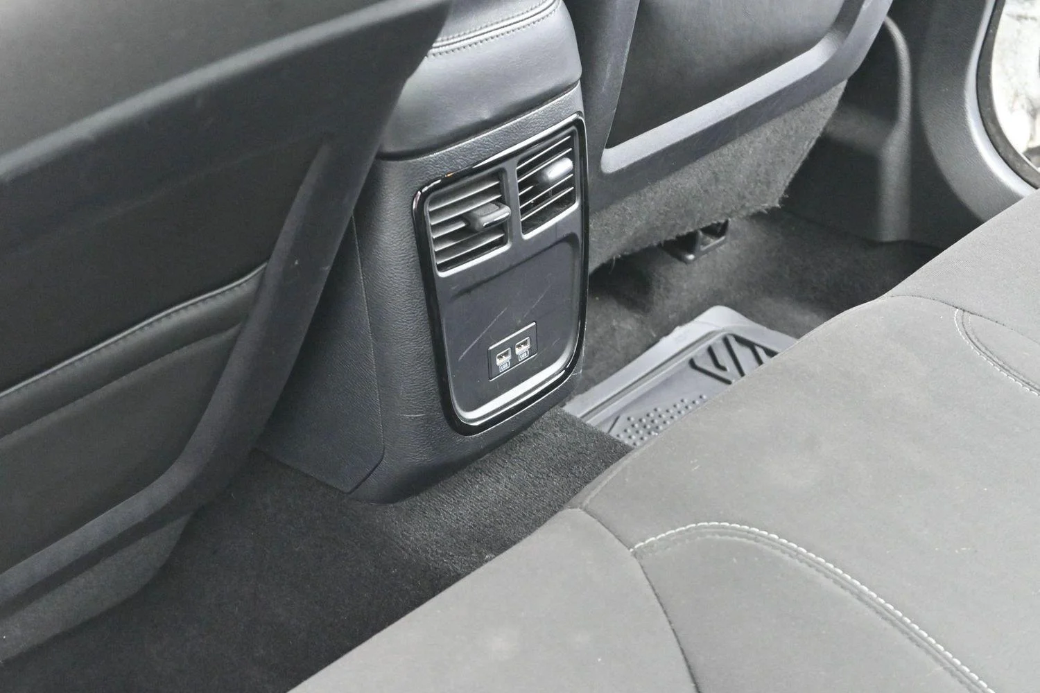 Used 2021 White Knuckle Clearcoat Dodge GT image 26