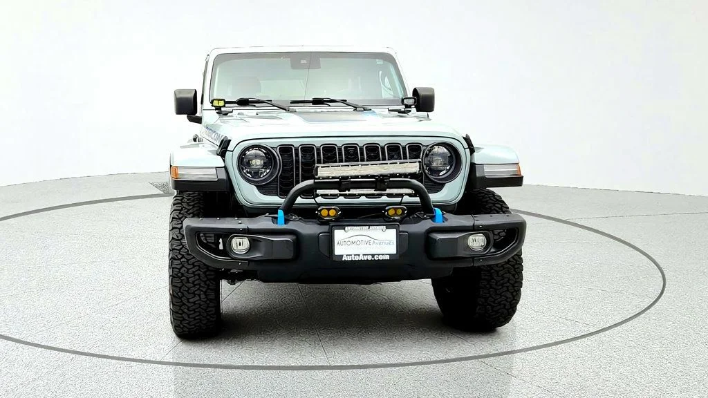 Used 2024 Earl Clearcoat Jeep Rubicon X 4xe w/ Nappa Leather, Rock-Trac & Off-Road Camera image 2