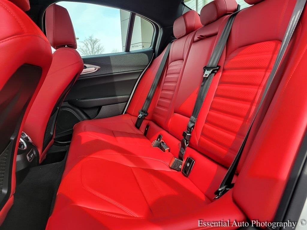 2025 ALFA ROMEO GIULIA (952) - Image 9