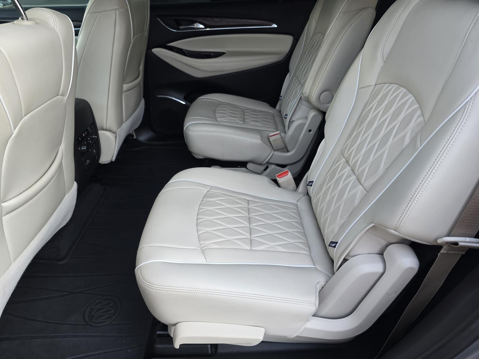 2023 Buick Enclave Avenir - Photo 10