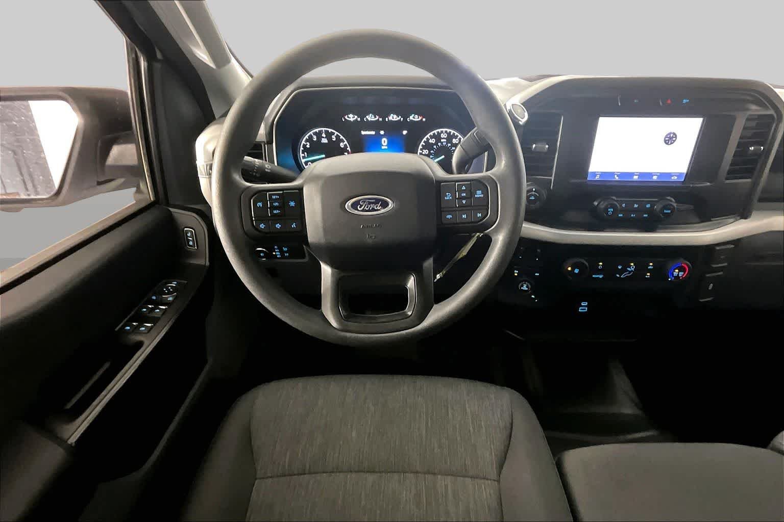 Used 2022 Oxford White Ford XL image 17