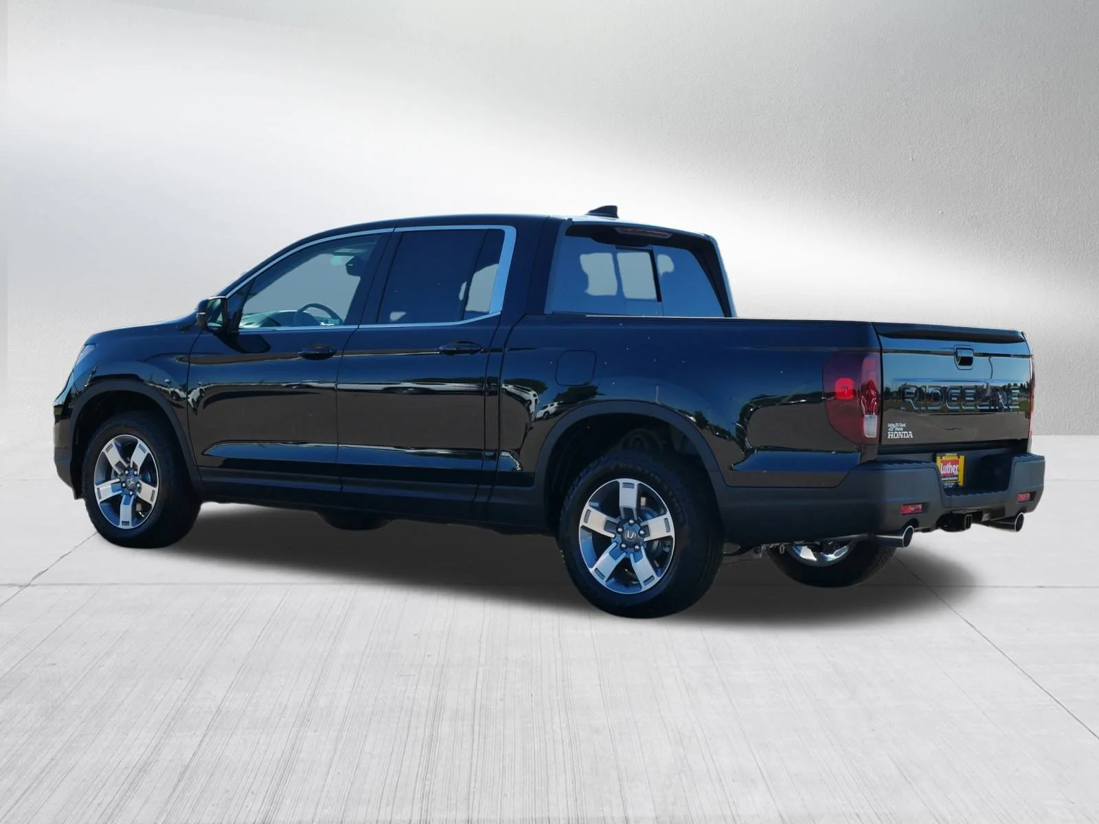 New 2026 Crystal Black Pearl Honda RTL image 3