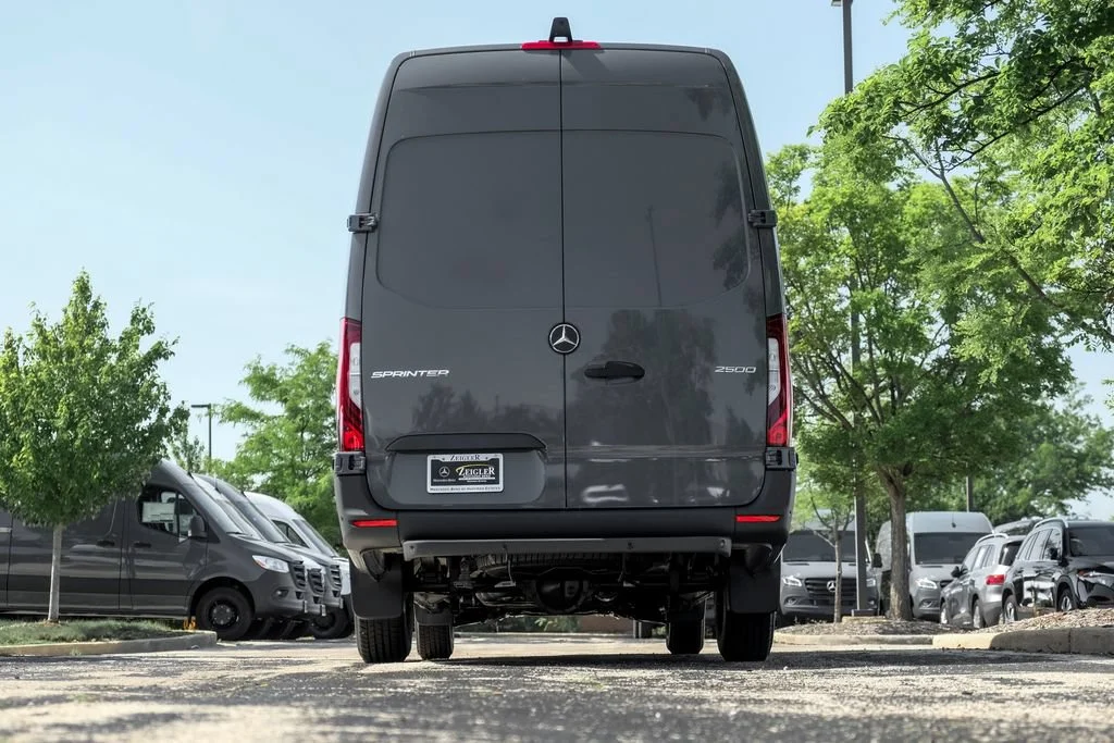 New 2026 Graphite Gray Mercedes-Benz Cargo 170 WB image 40