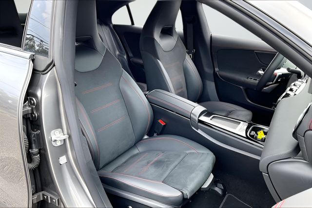 Used 2025 Gray Mercedes-Benz CLA 250 image 27