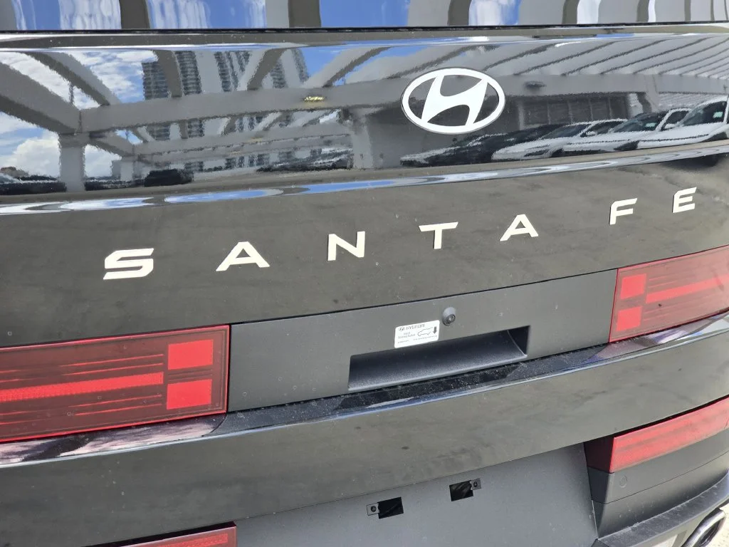 New 2027 Black Hyundai SEL image 6
