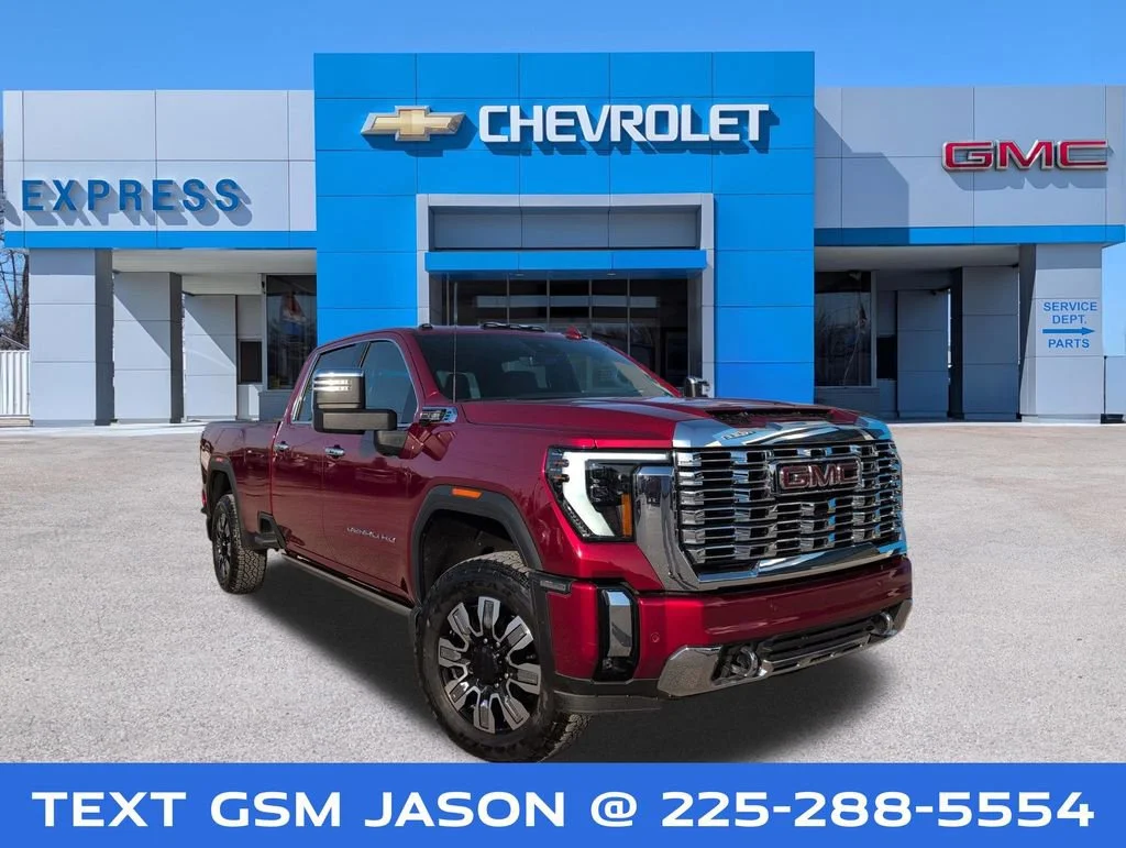 2024 GMC Sierra 4WD Crew Cab Standard Box Denali's photo