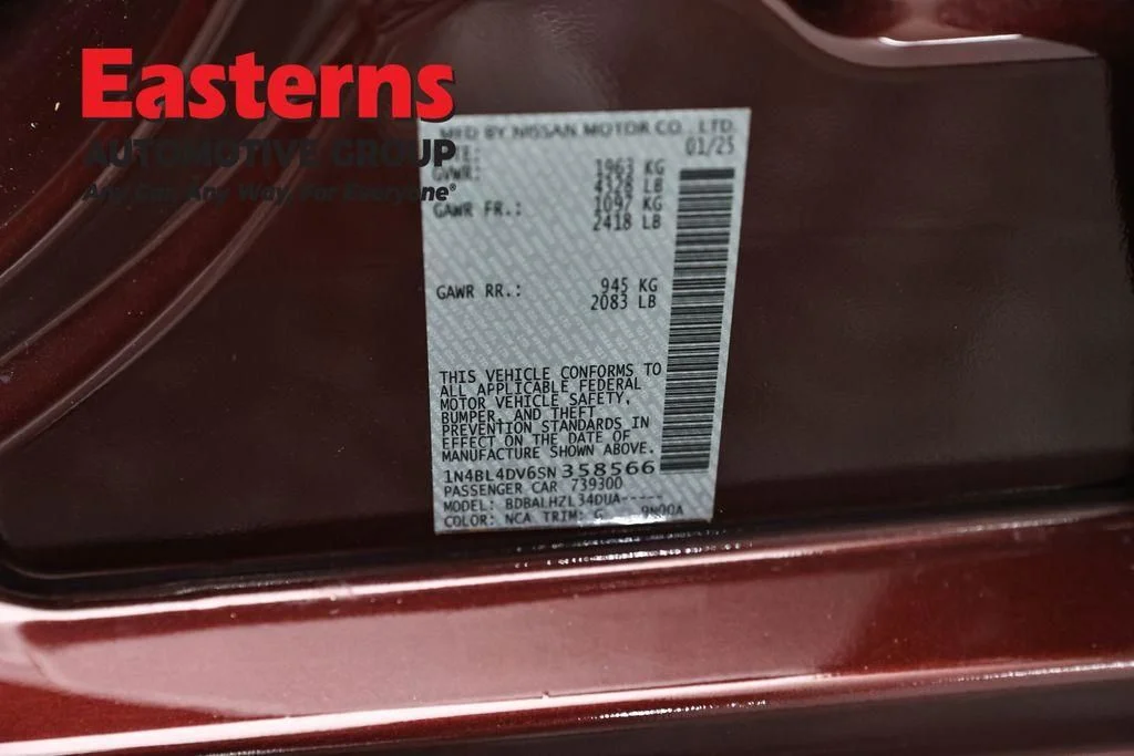 Used 2025 Red Nissan 2.5 SV image 37