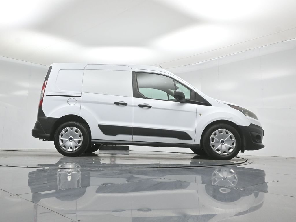 Used 2015 White Ford XL image 37