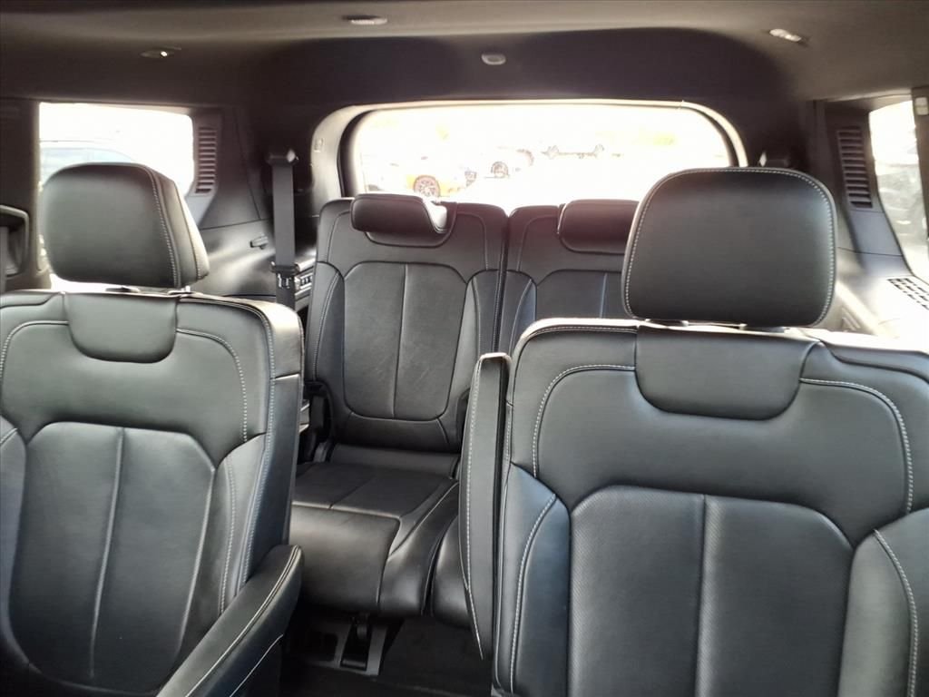Used 2023 White Jeep Overland image 14