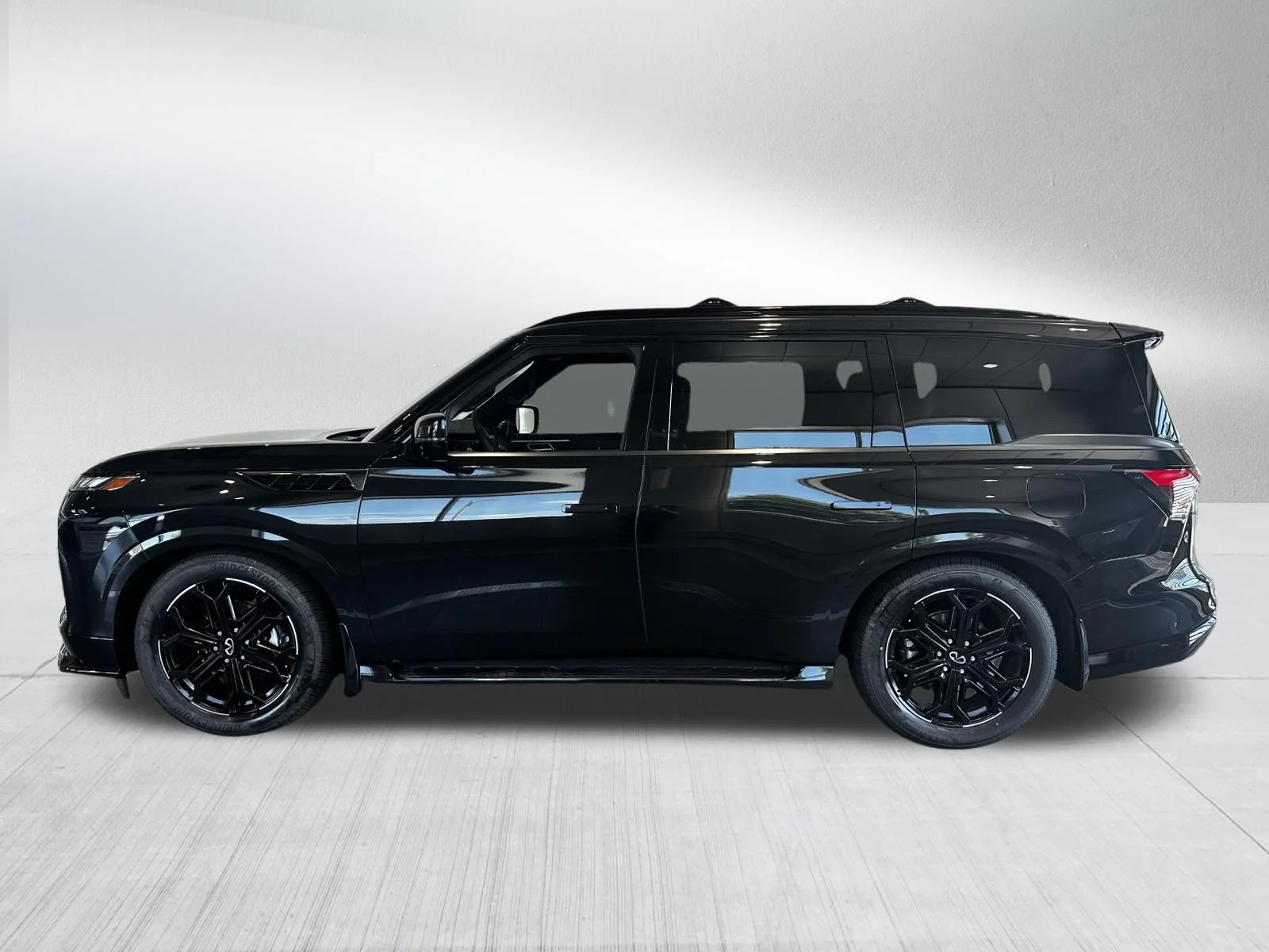 New 2027 MINERAL BLACK INFINITI Sport 4WD image 2