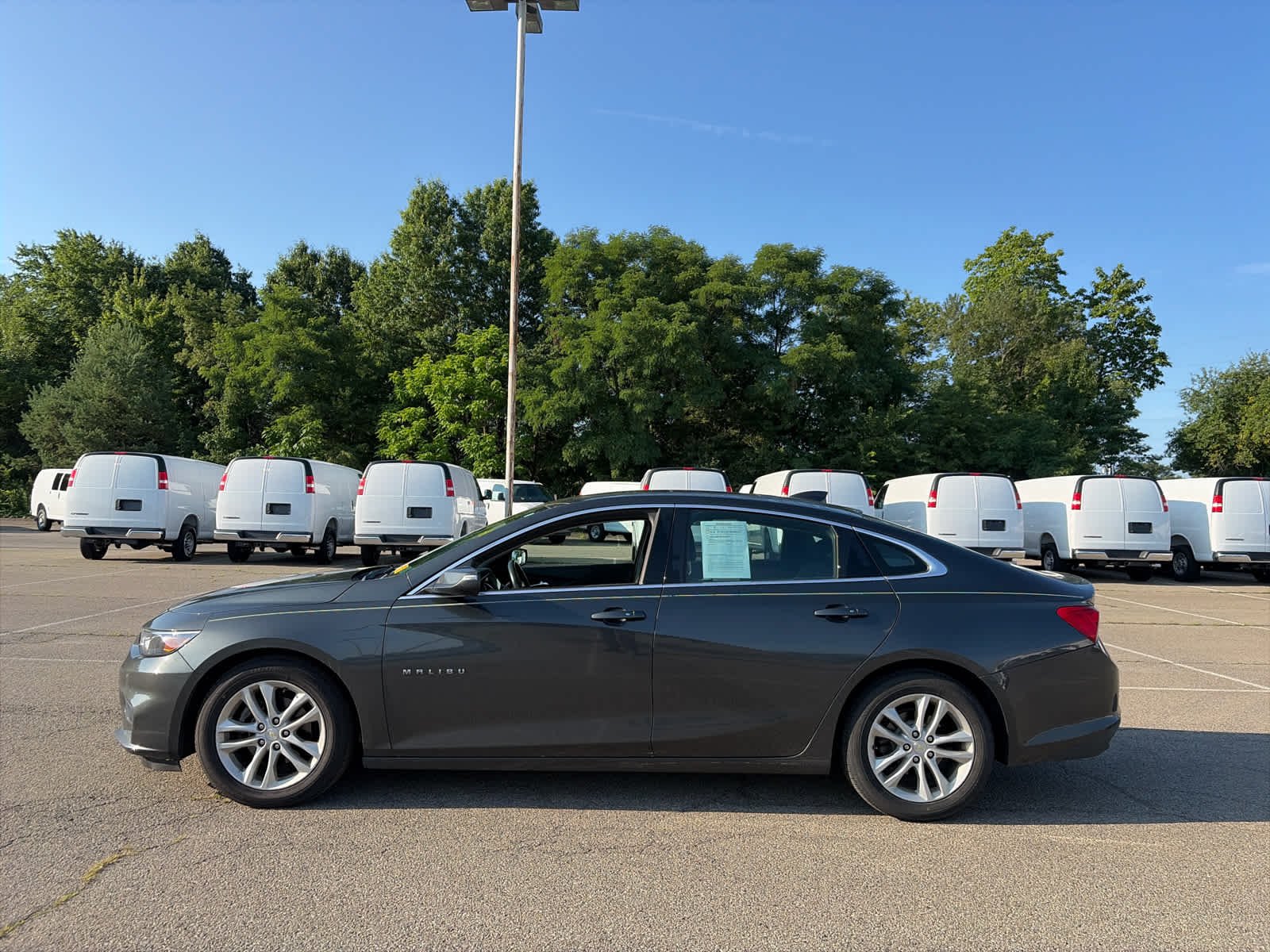 Used 2018 NIGHTFALL GRAY METALLIC Chevrolet LT image 4